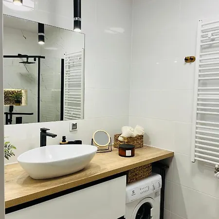 Gorski Azyl * شكلارسكا بوريبا